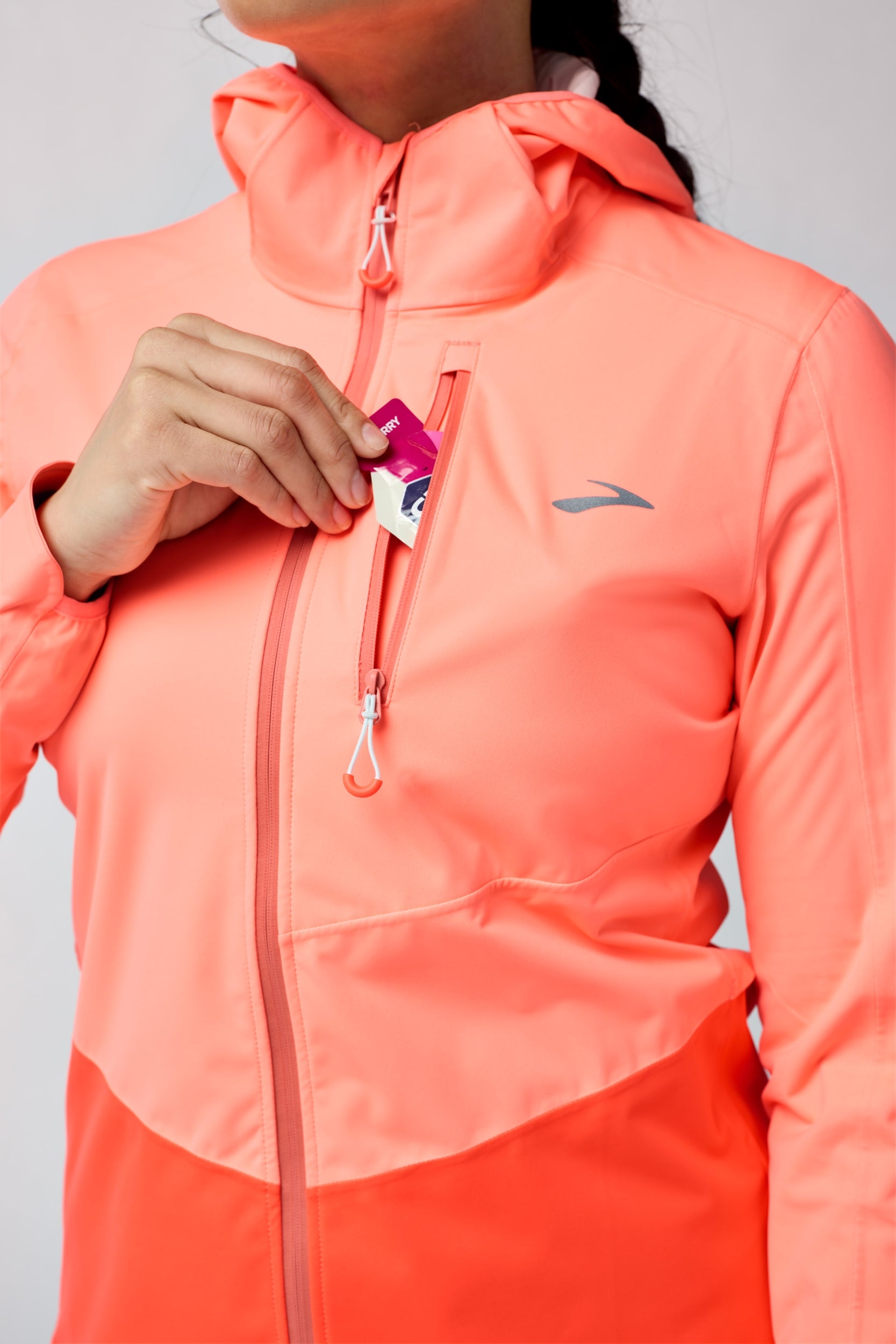BROOKS High Point Waterproof Jacket 2 BROOKS