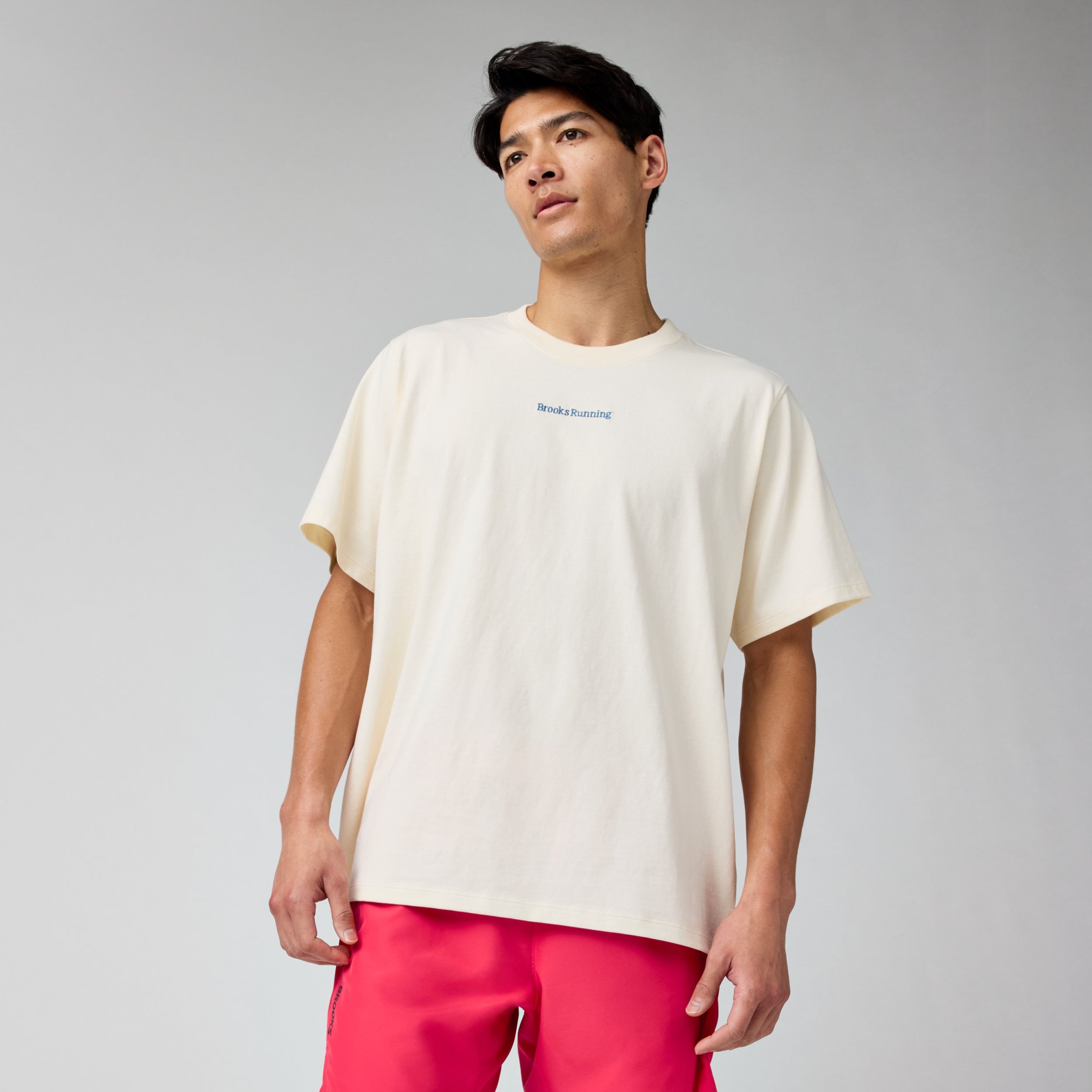 BROOKS Movement Heavyweight Tee Laufhosen BROOKS Coconut Milk/Gray/Zephyr S