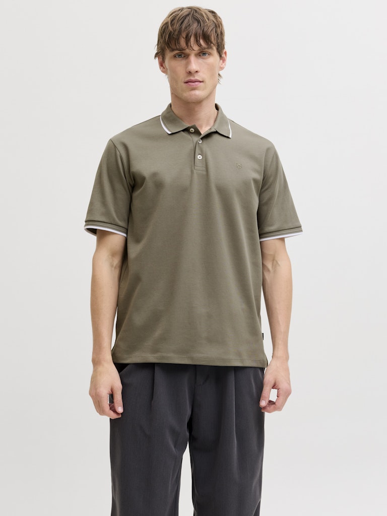 JACK & JONES JPRBLAETHAN DETAIL SS POLO SN Freizeitshirts /-hemden JACK & JONES