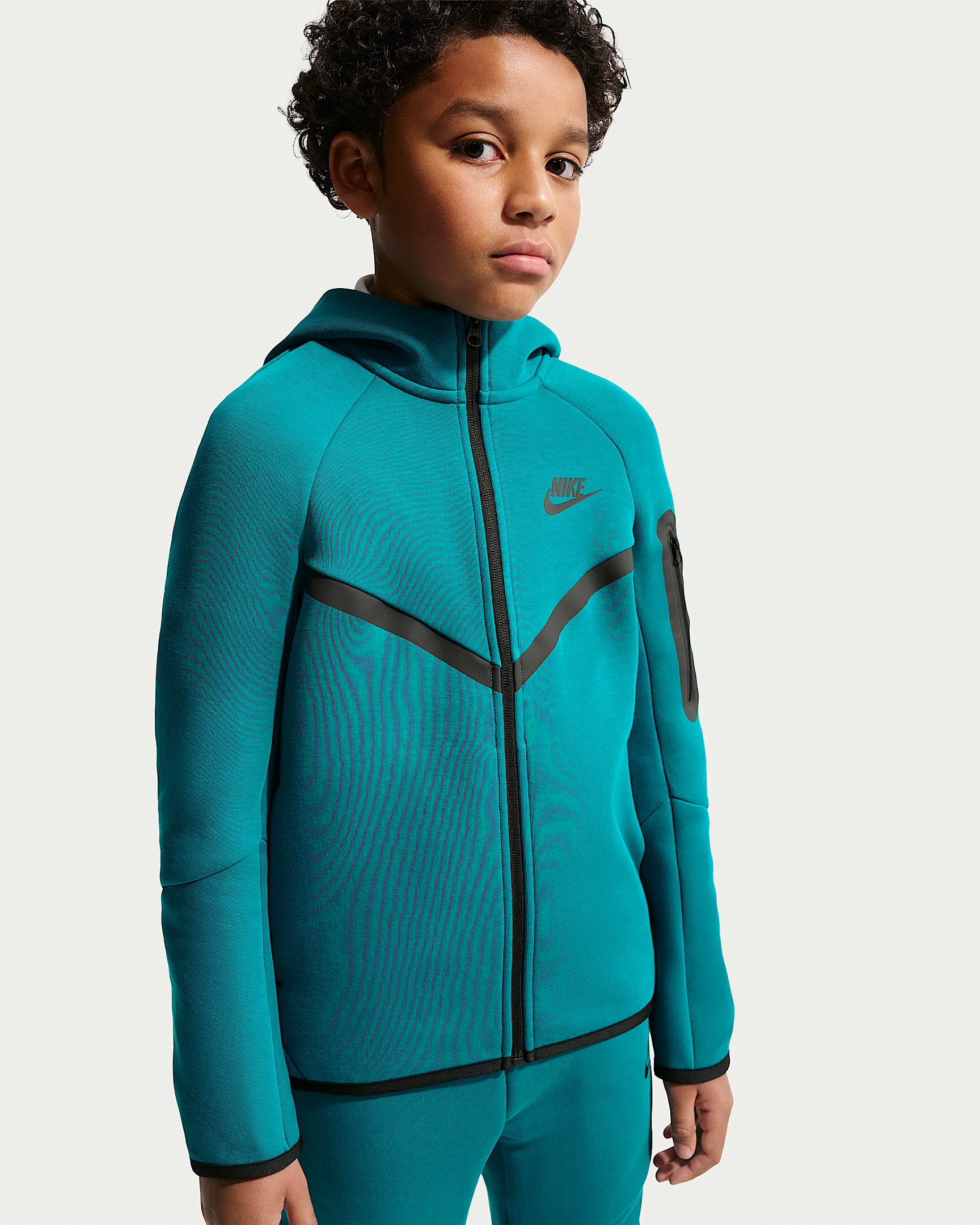 NIKE B NSW TCH FLC FZ - PD Freizeitshirts /-hemden NIKE