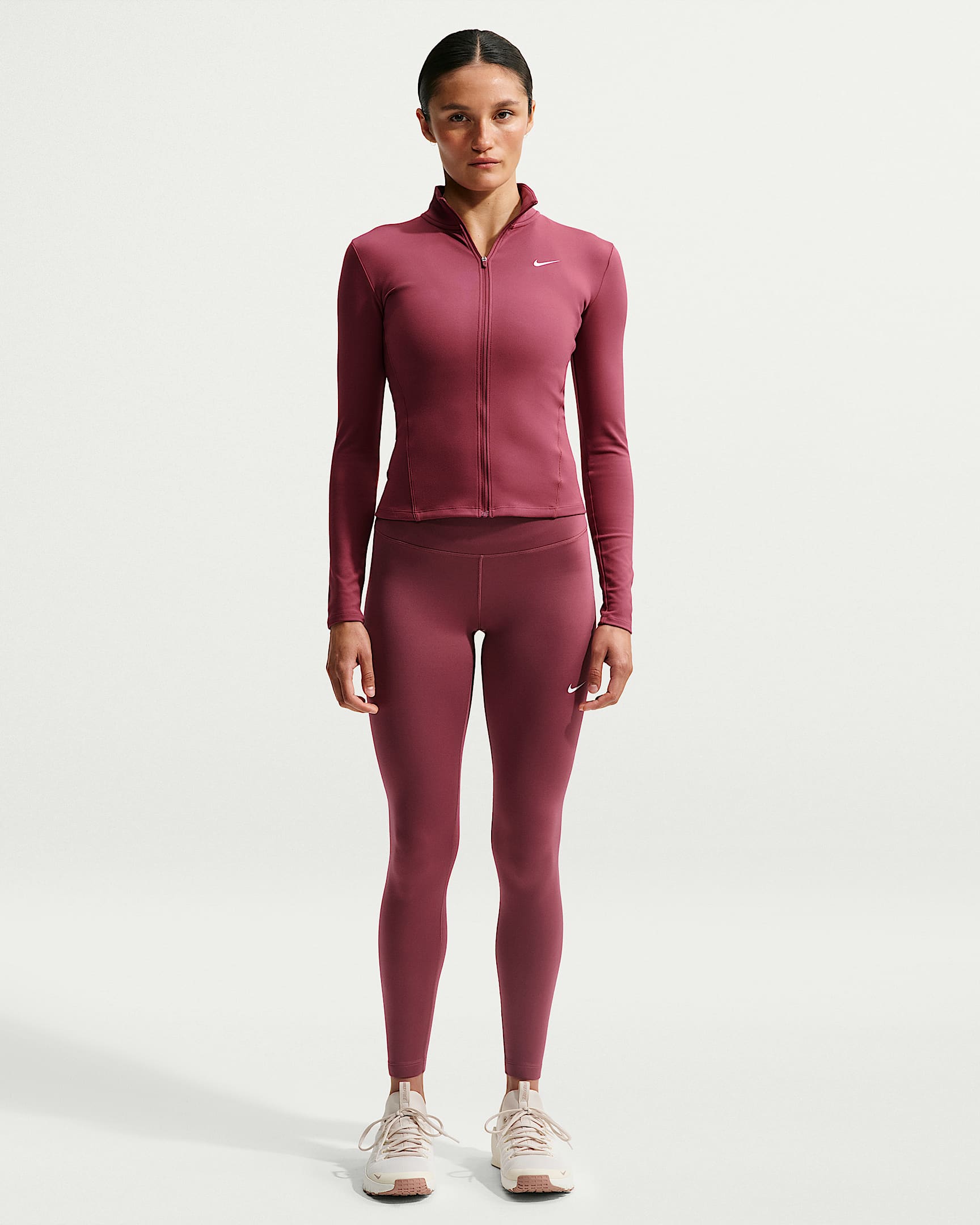 NIKE W NK ONE DF FZ FITTED JKT Trainingsjacken NIKE