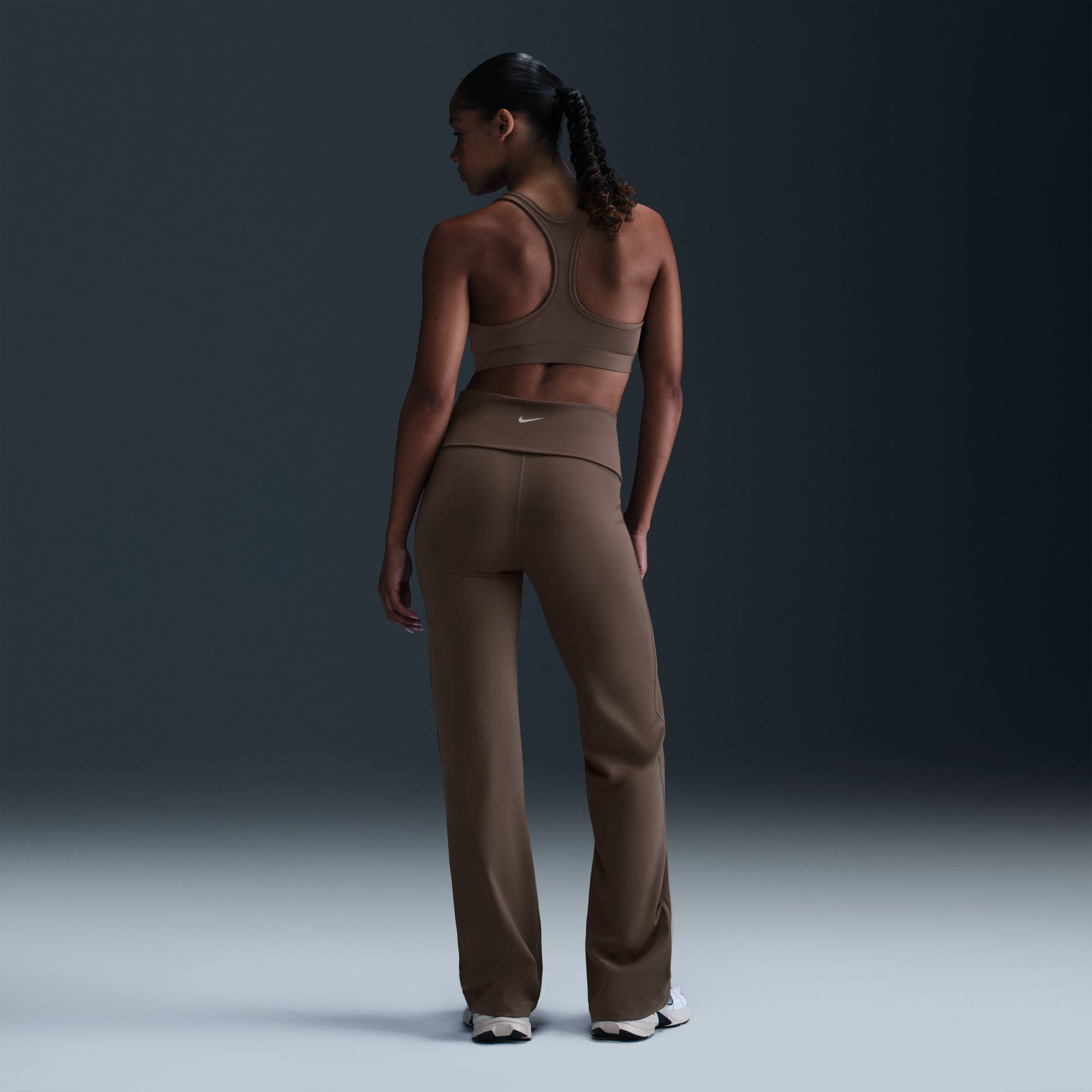 NIKE W NK SWSH LGT SPT BRA BHs NIKE