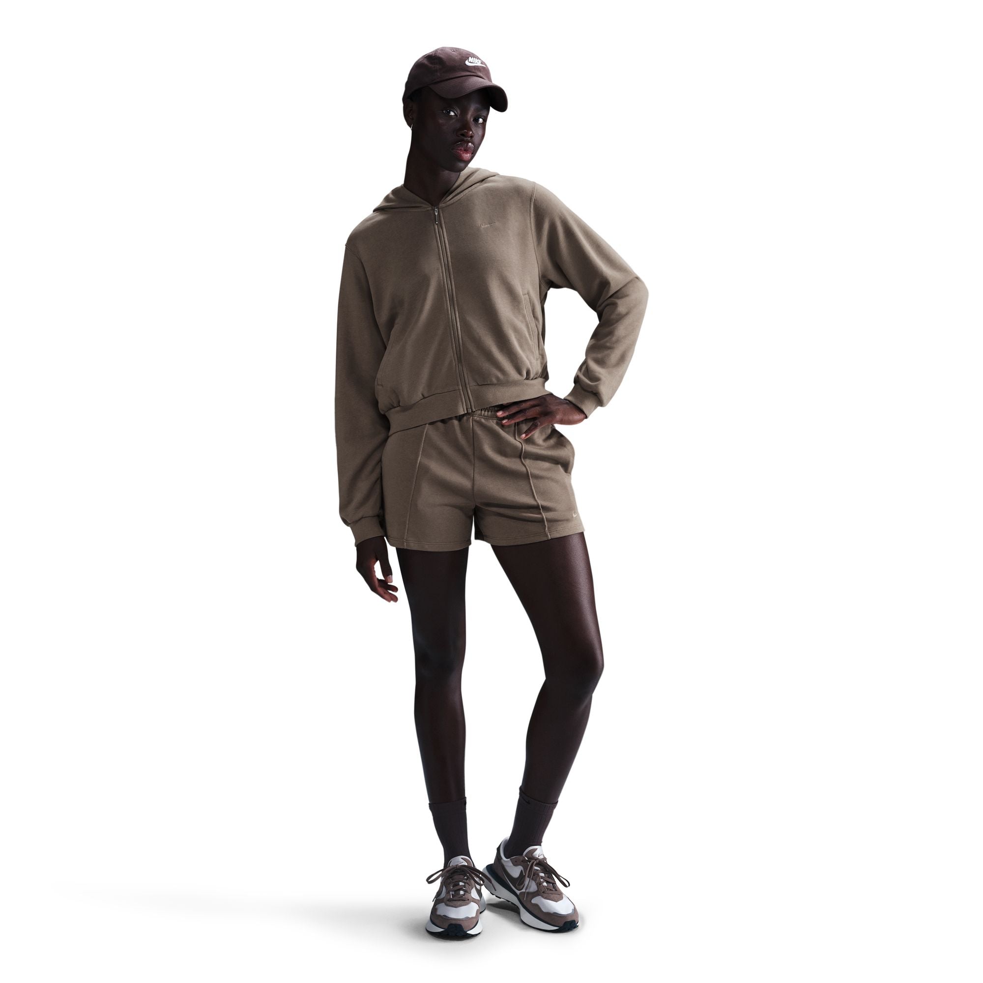 NIKE W NSW NK CHLL FT FZ HDY Freizeitshirts /-blusen NIKE 233 MINK BROWN/SAIL XS