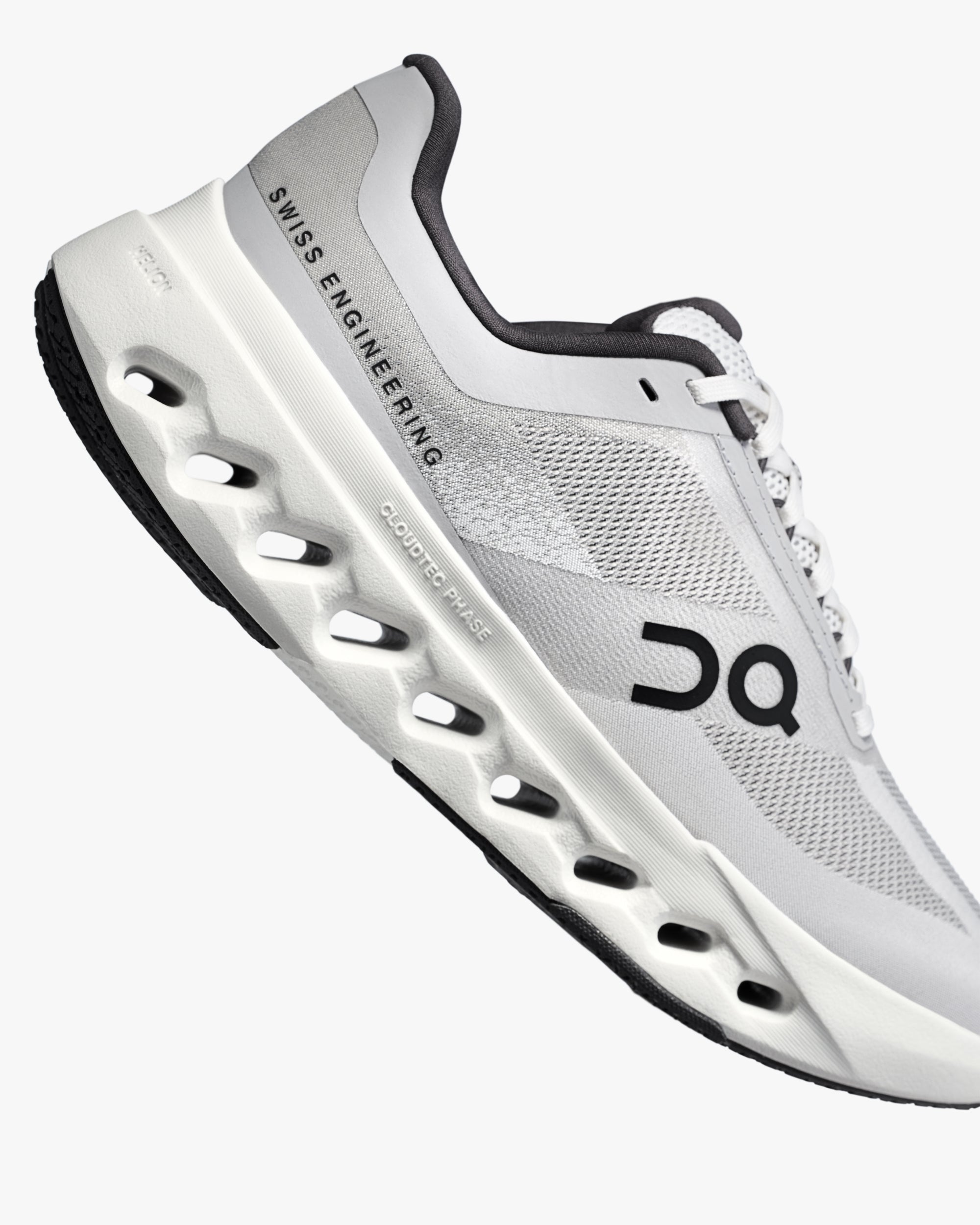 ON Cloudsurfer Next Damen Neutral ON