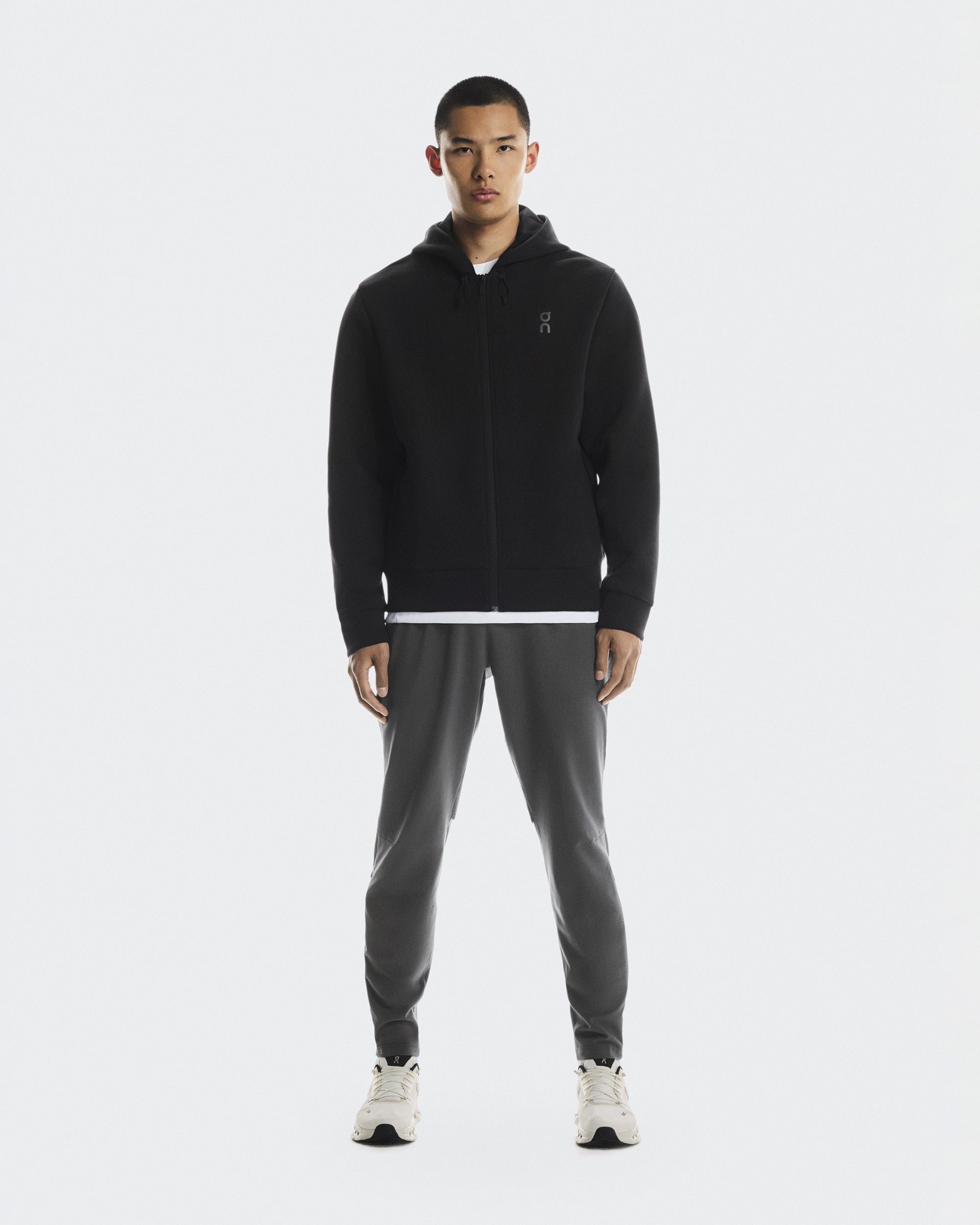 ON Focus Tech Zip Hoodie Fußballoberteile ON