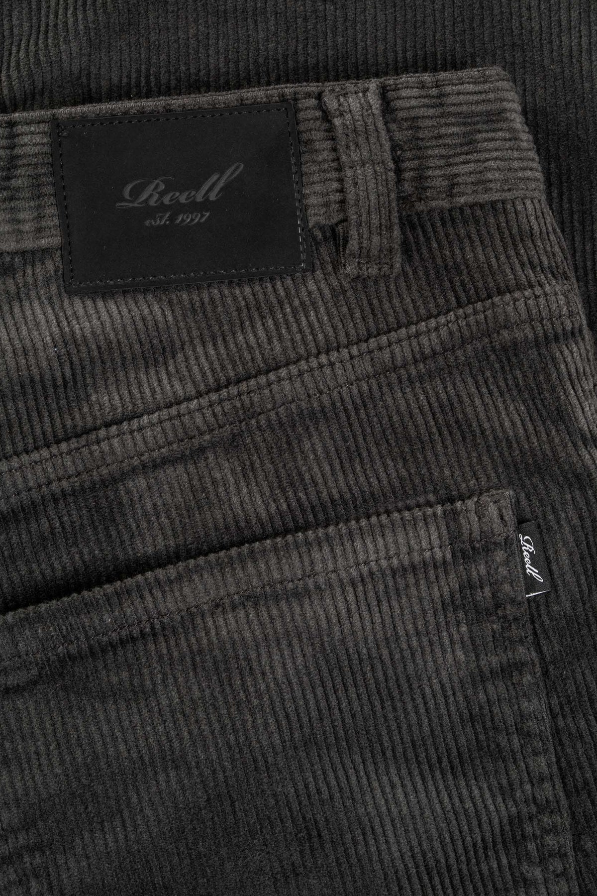 REELL Solid Freizeithosen REELL