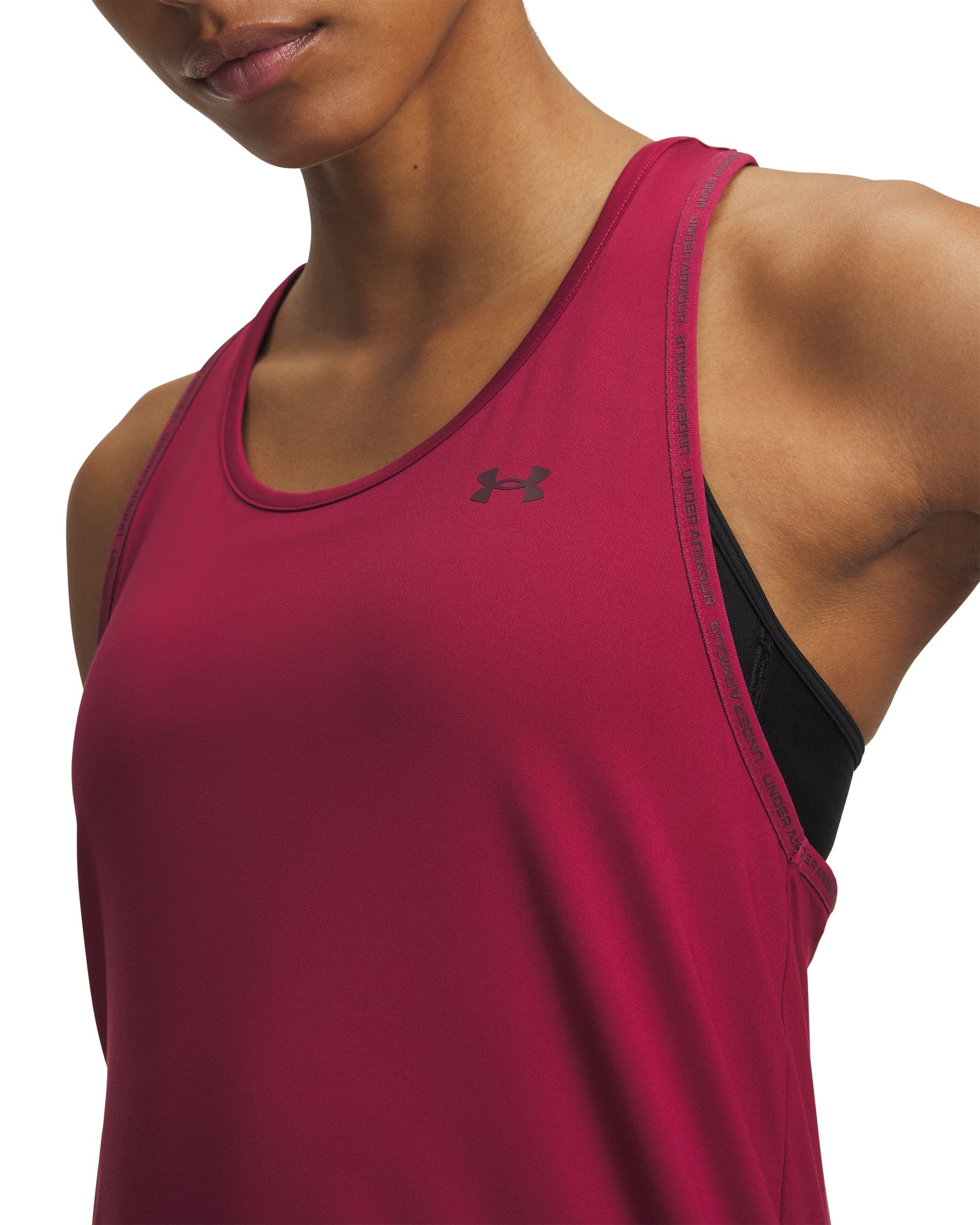 UNDER ARMOUR TECH KNOCKOUT TANK 847 FIRE Trainingsshirts UNDER ARMOUR