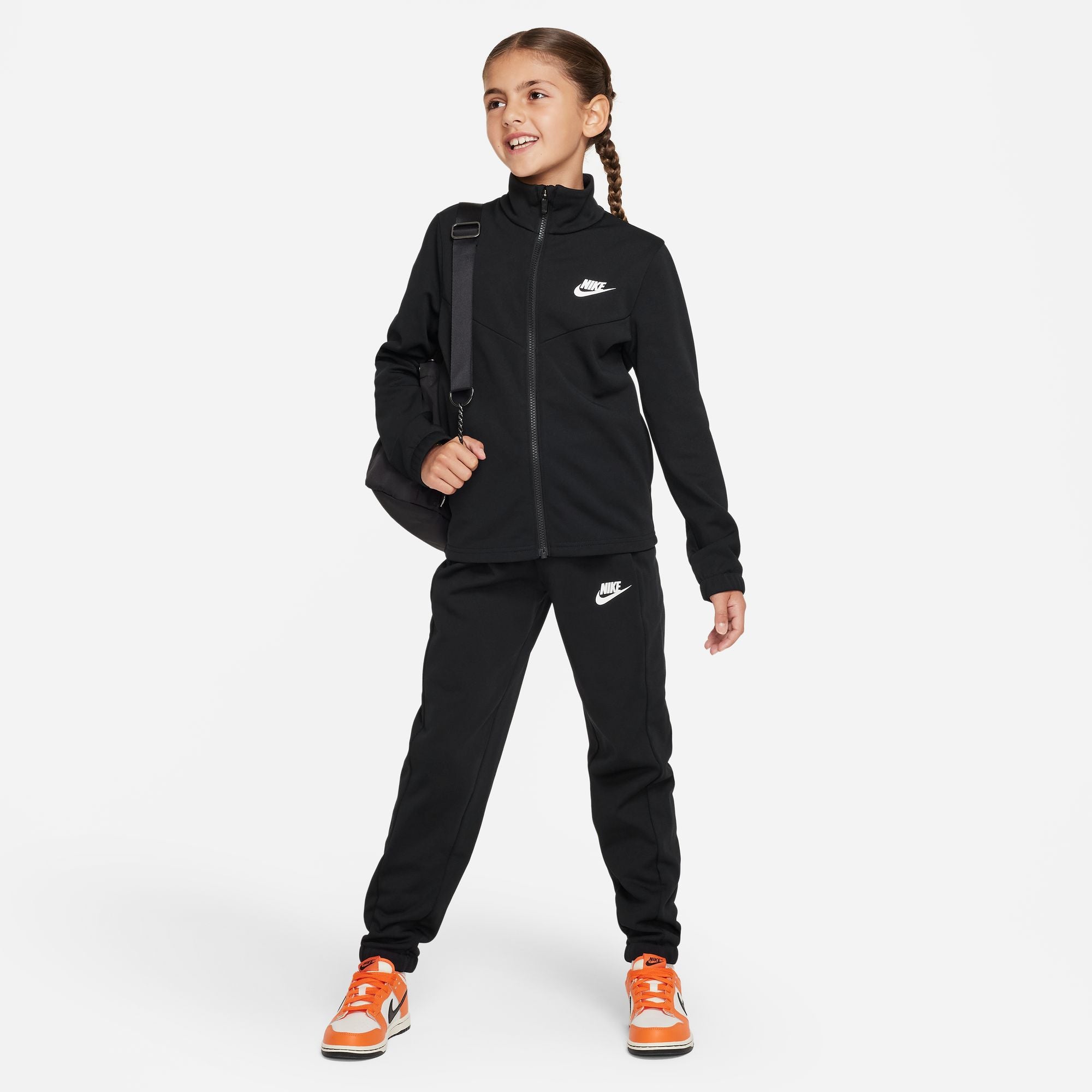 NIKE K NSW TRACKSUIT POLY FZ HBR Trainingsjacken NIKE BLACK/BLACK/WHITE XS