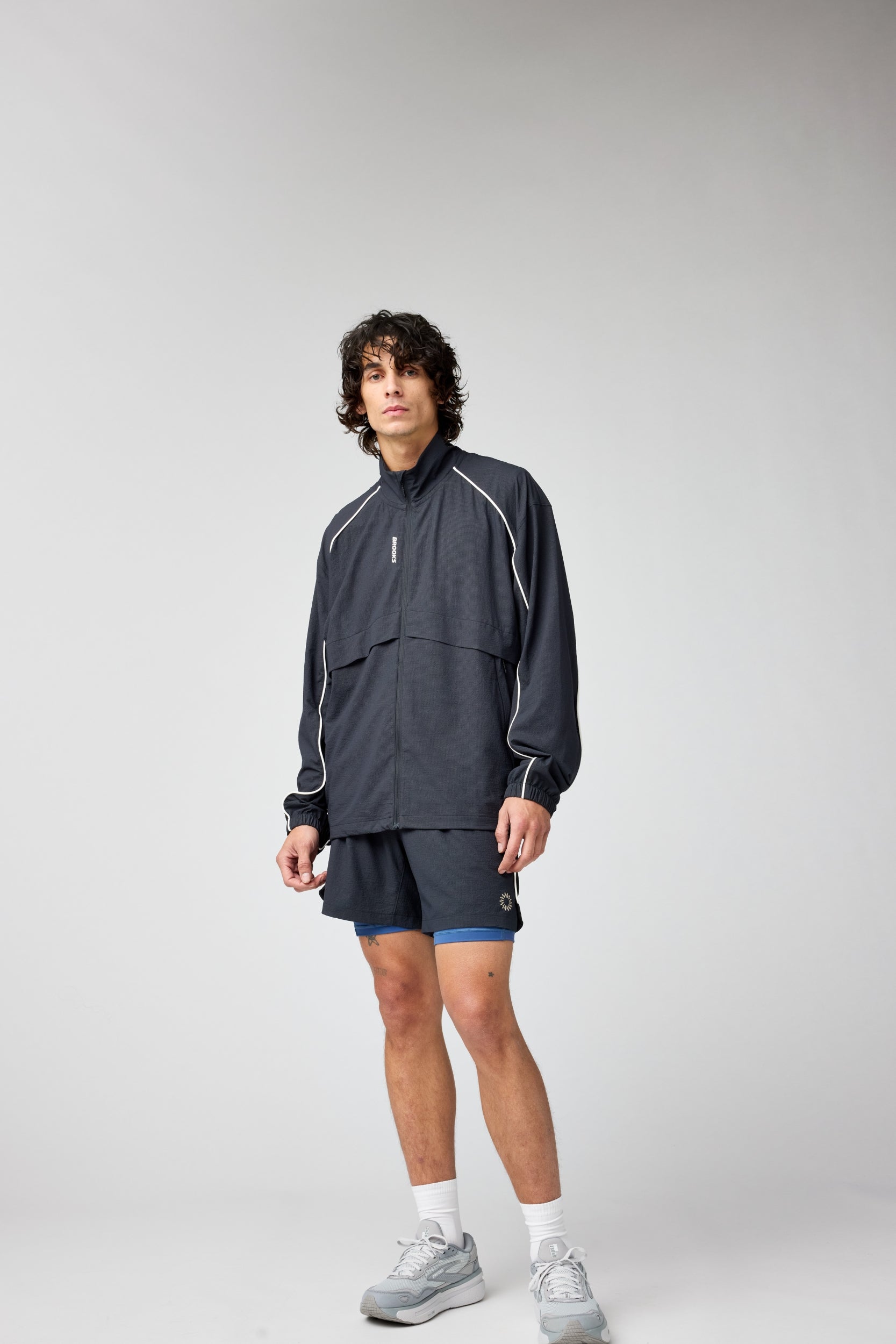 BROOKS Movement Relaxed Jacket Laufjacken BROOKS Black S