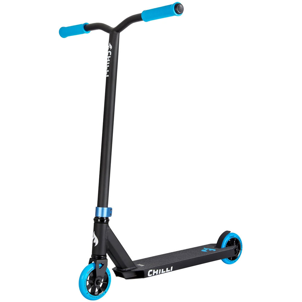 CHILLI PRO SCOOTER Chilli Base Black/Blue Scooter CHILLI PRO SCOOTER black/blue -