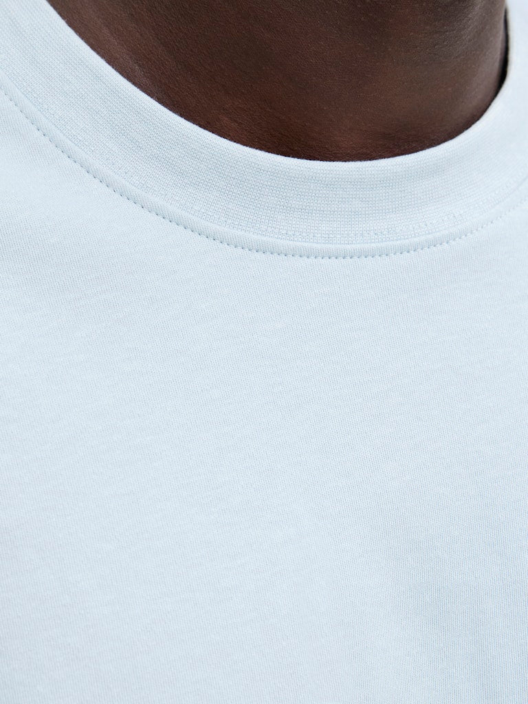 JACK & JONES JJEURBAN EDGE TEE SS O-NECK NOOS White Freizeitshirts /-hemden JACK & JONES