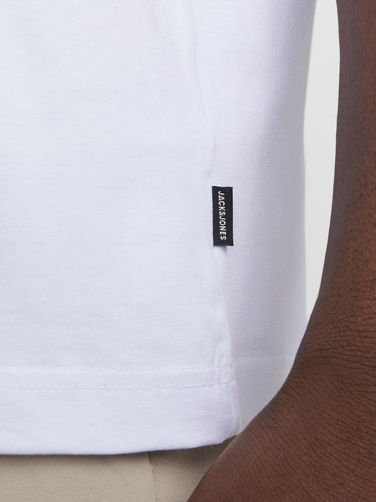 JACK & JONES JJEURBAN EDGE TEE SS O-NECK NOOS White Freizeitshirts /-hemden JACK & JONES