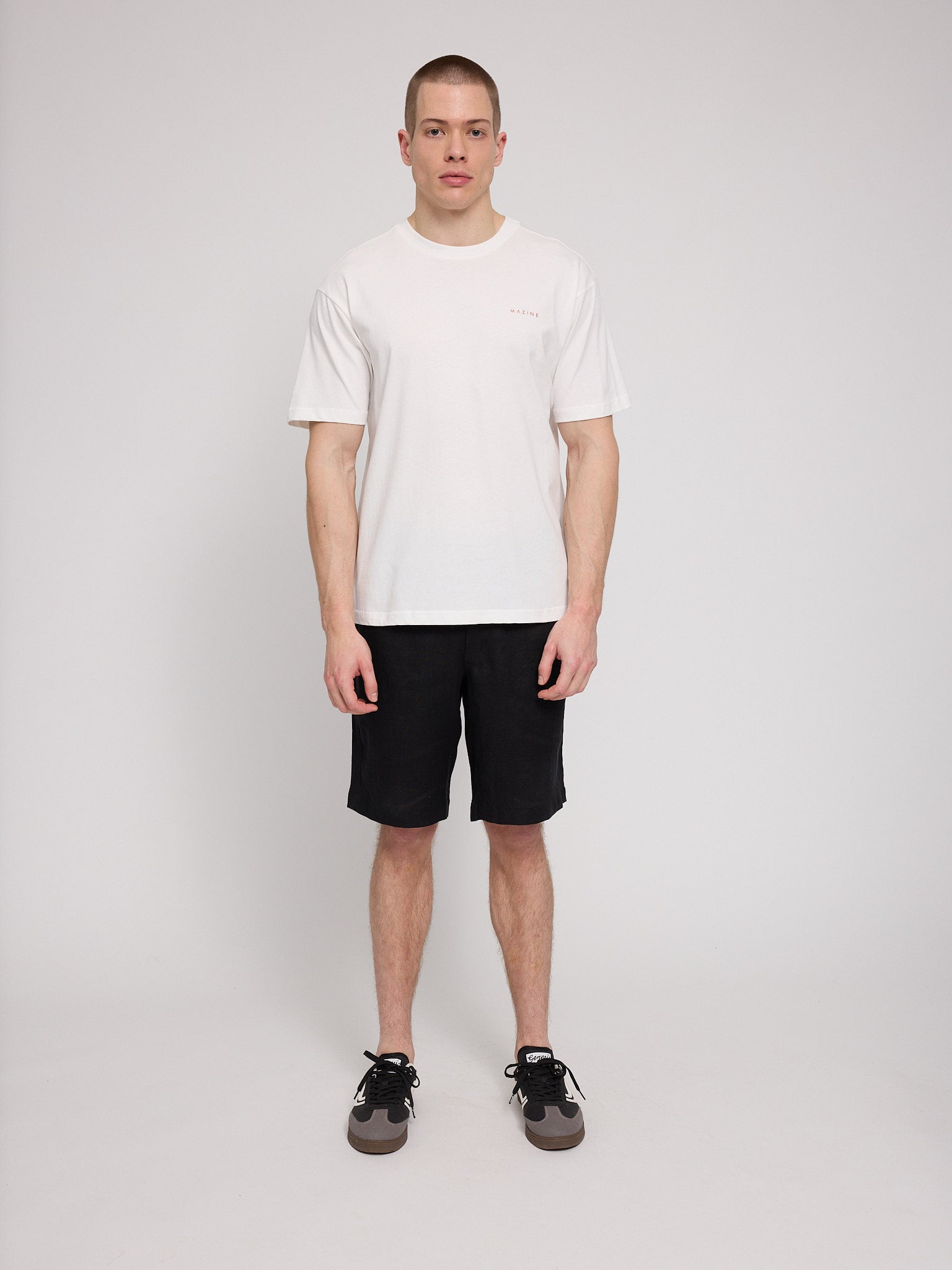 MAZINE Day Off Back Print T-Shirt Freizeitshirts /-hemden MAZINE