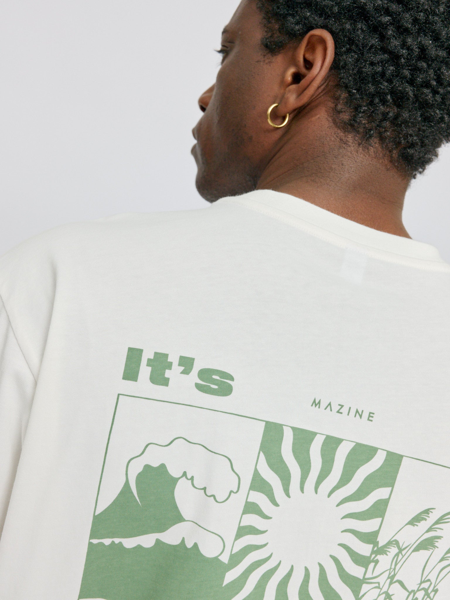 MAZINE Day Off Back Print T-Shirt Freizeitshirts /-hemden MAZINE