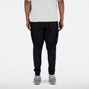 NEW BALANCE Sport Essentials Woven Jogger Black BK Trainingshosen & Jogginghosen NEW BALANCE