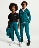 NIKE B NSW TCH FLC JGGR - PD