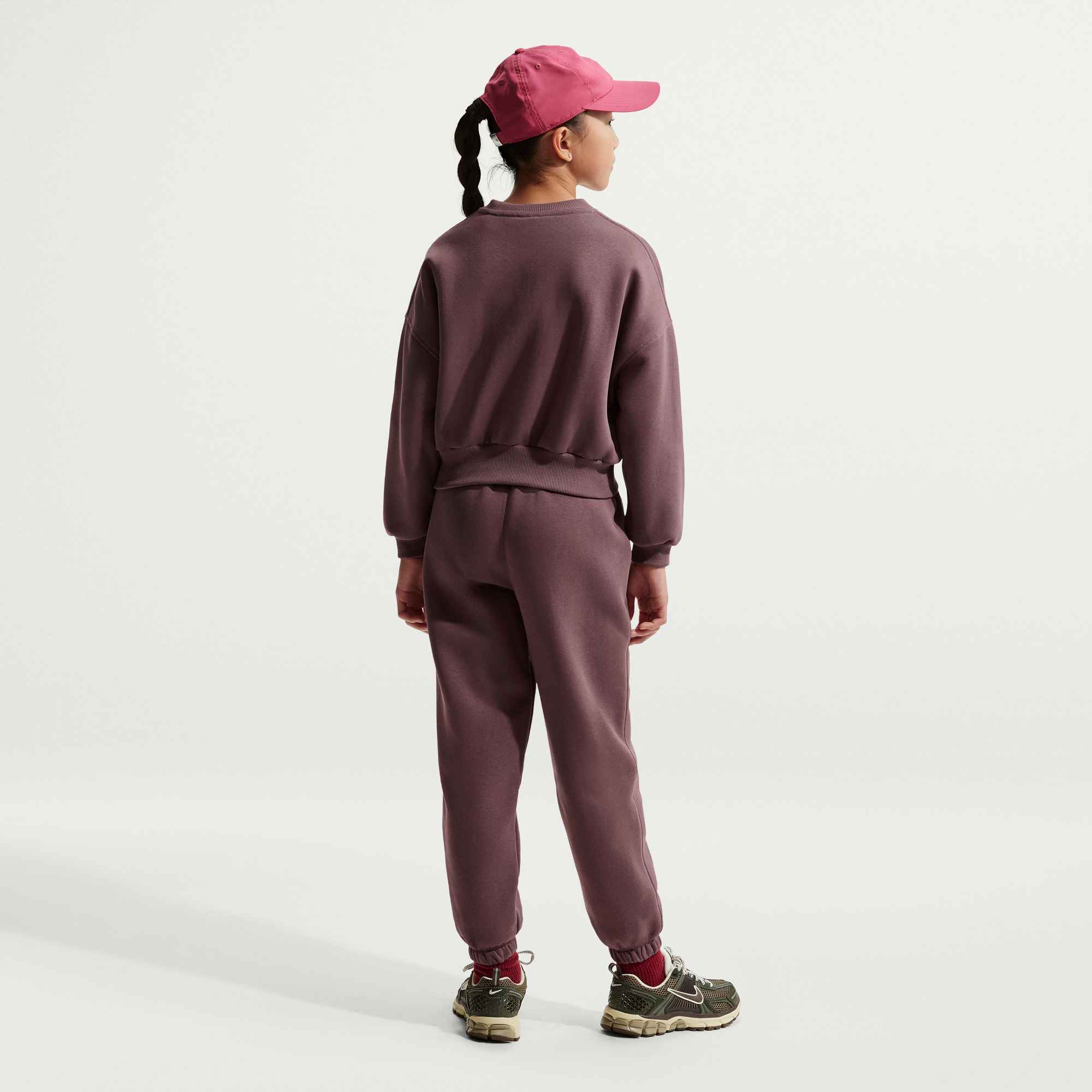 NIKE G NSW CLUB FLC BXY CRW LBR Pullover & Fleece NIKE