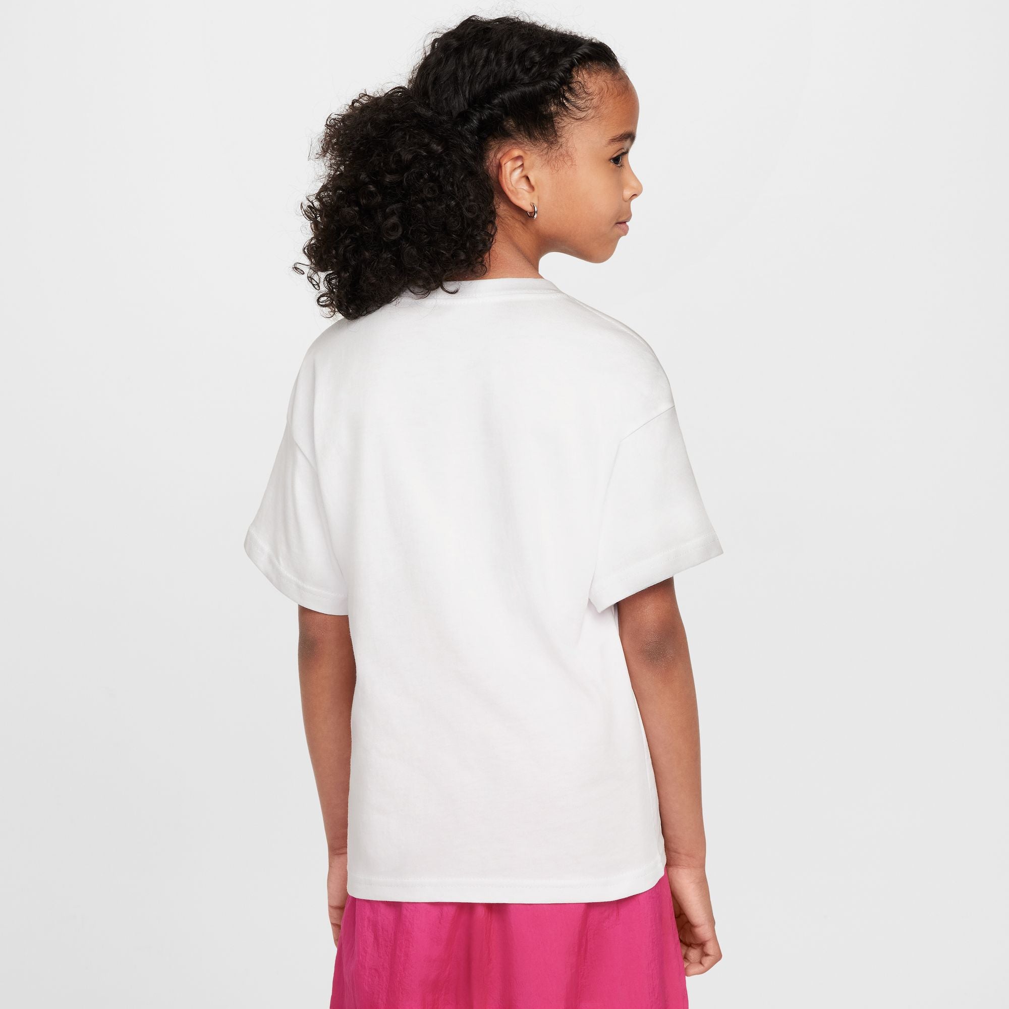NIKE G NSW TEE BOY ESSNTL LBR 100 WHITE Freizeitshirts /-hemden NIKE