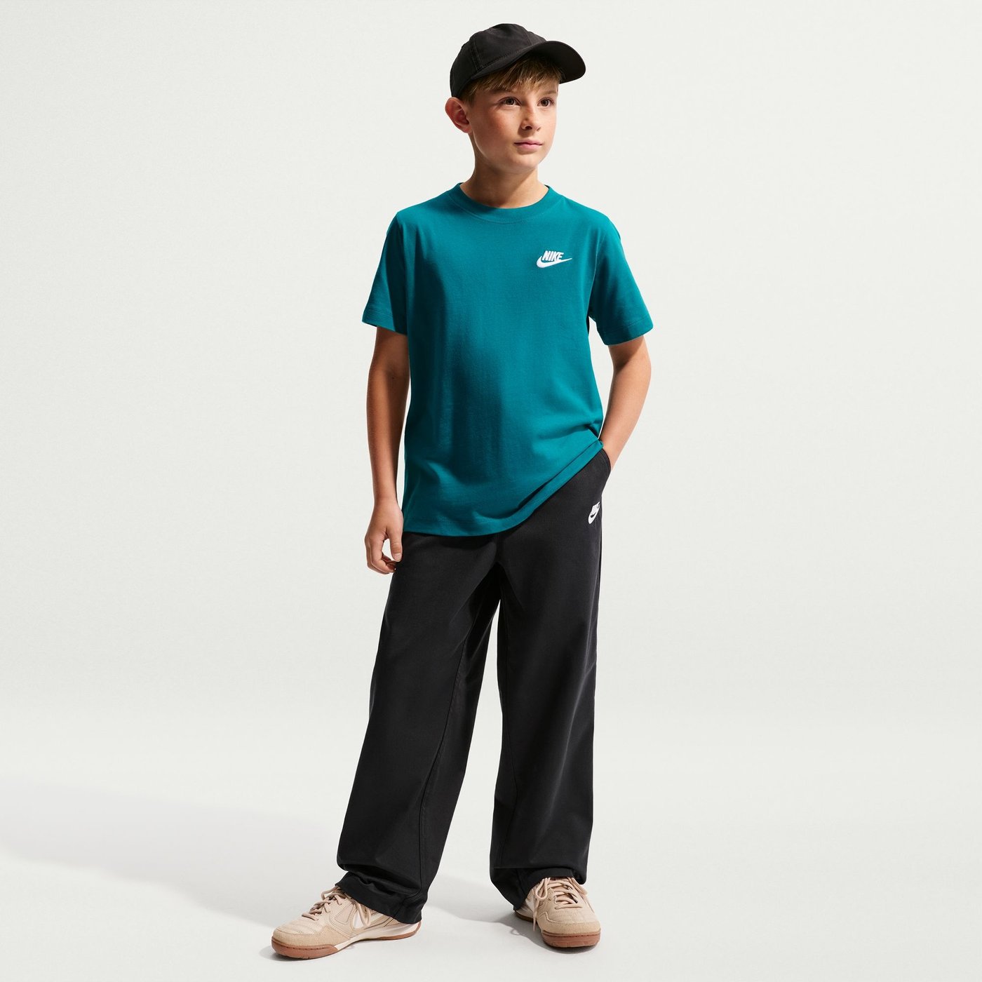 NIKE K NSW TEE EMB FUTURA LBR Freizeitshirts /-hemden NIKE