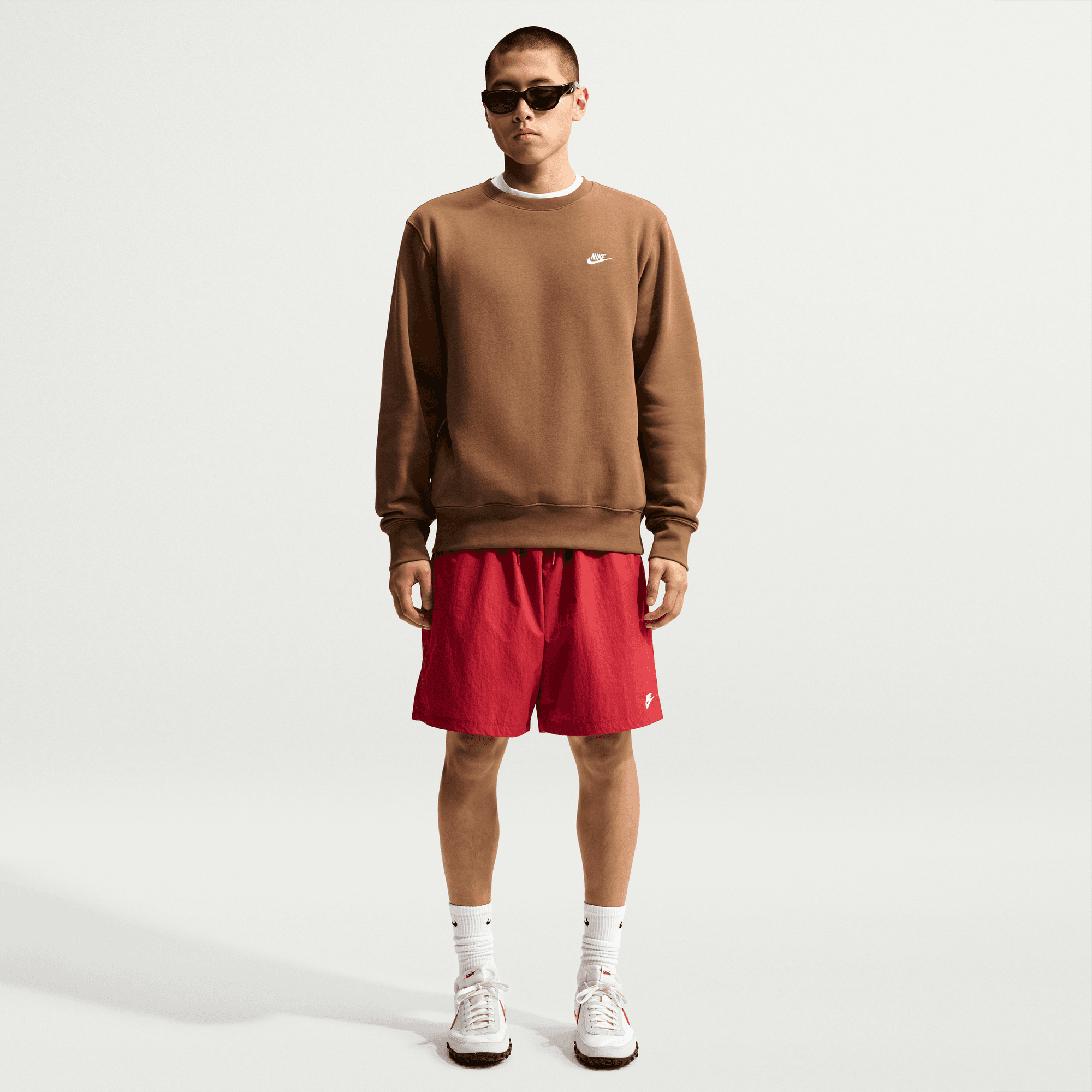 NIKE M NK CLUB BB CREW Freizeitshirts /-hemden NIKE ALE BROWN/WHITE S