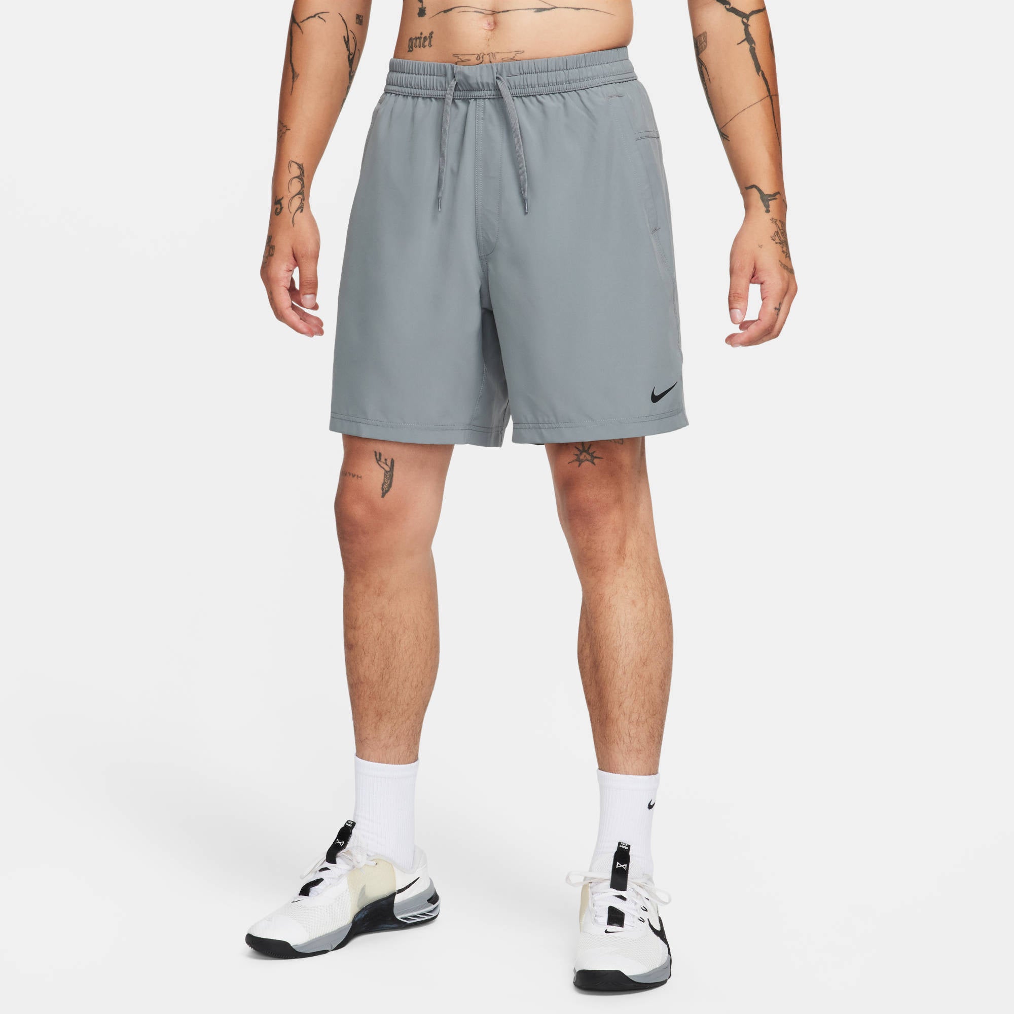 NIKE M NK DF FORM 7IN UL SHORT Trainingshosen & Jogginghosen NIKE SMOKE GREY/BLACK S