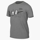 NIKE U NSW TEE STD CELEBRATE BRND Trainingsshirts NIKE