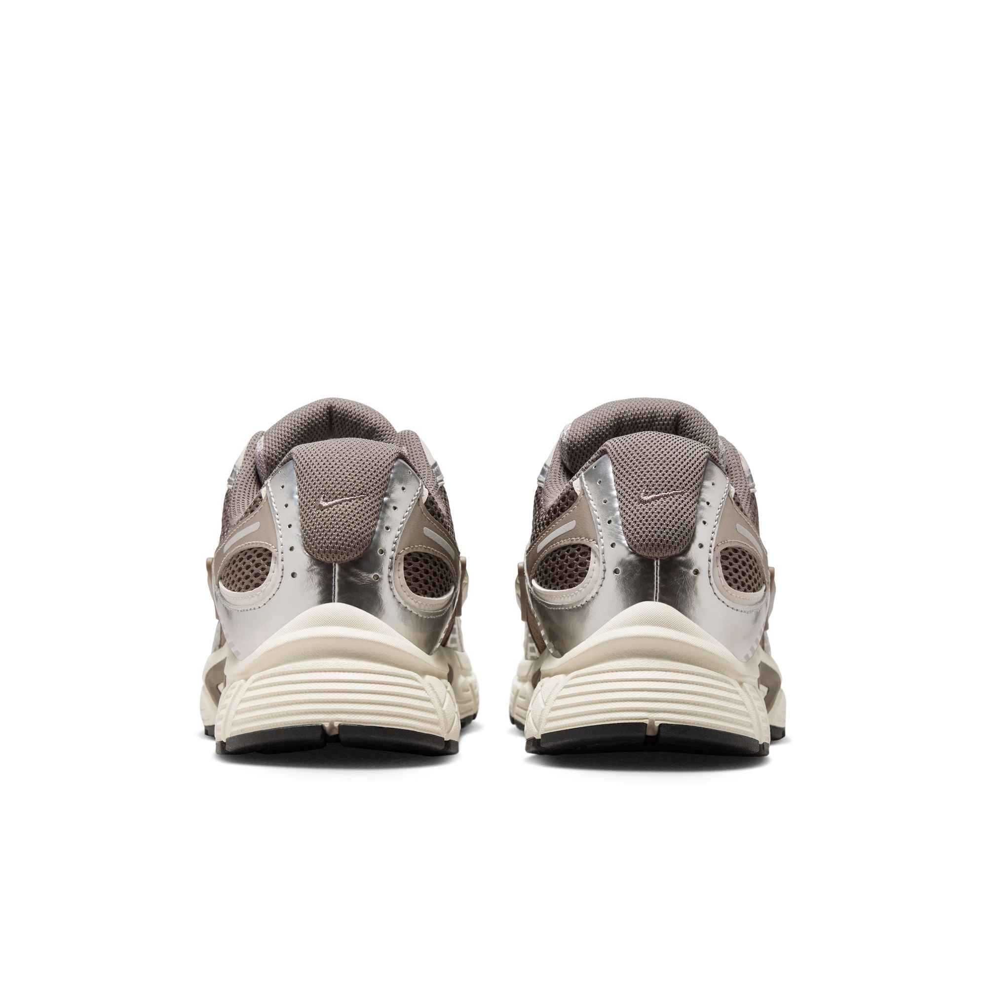 NIKE NIKE V5 RNR Sneaker NIKE
