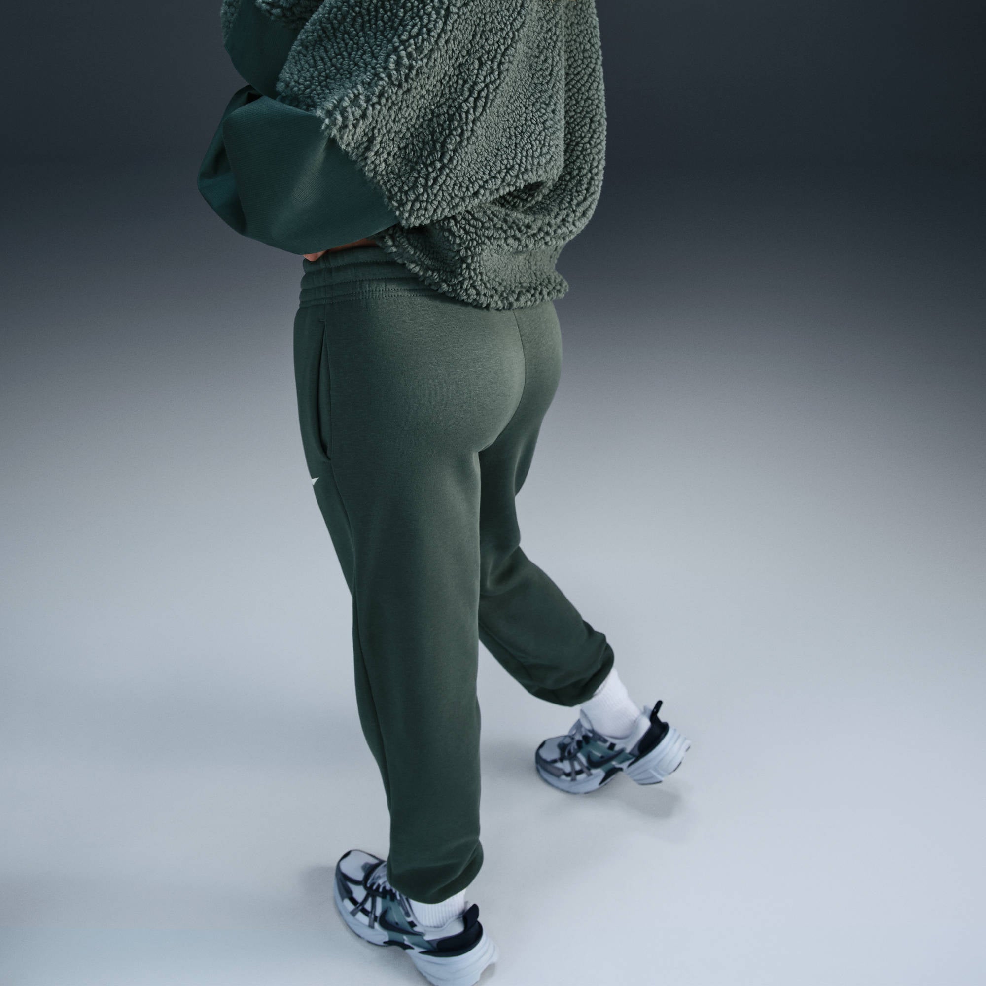 NIKE W NSW PHNX FLC MR PANT STD Trainingshosen & Jogginghosen NIKE