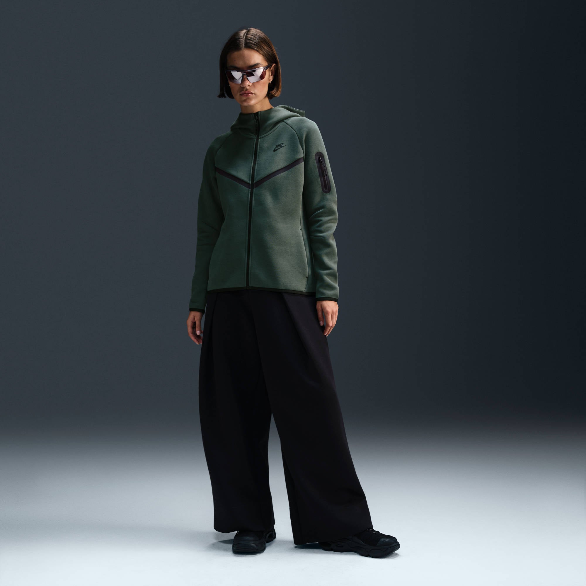 NIKE W NSW TCH FLC WR FZ HDY 2 infinity teel Freizeitpullover NIKE infinity teel XS