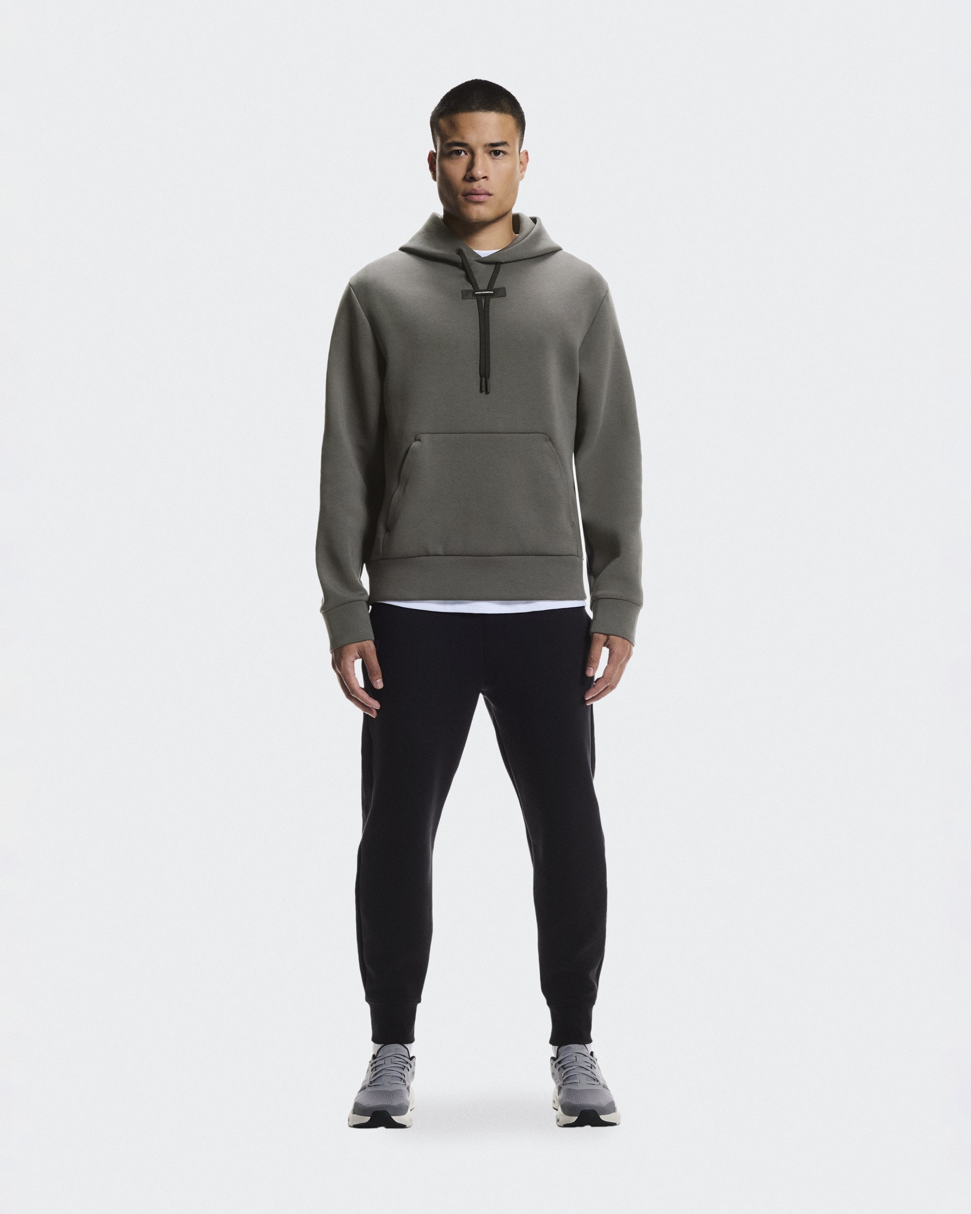 ON Focus Tech Hoodie Fußballoberteile ON