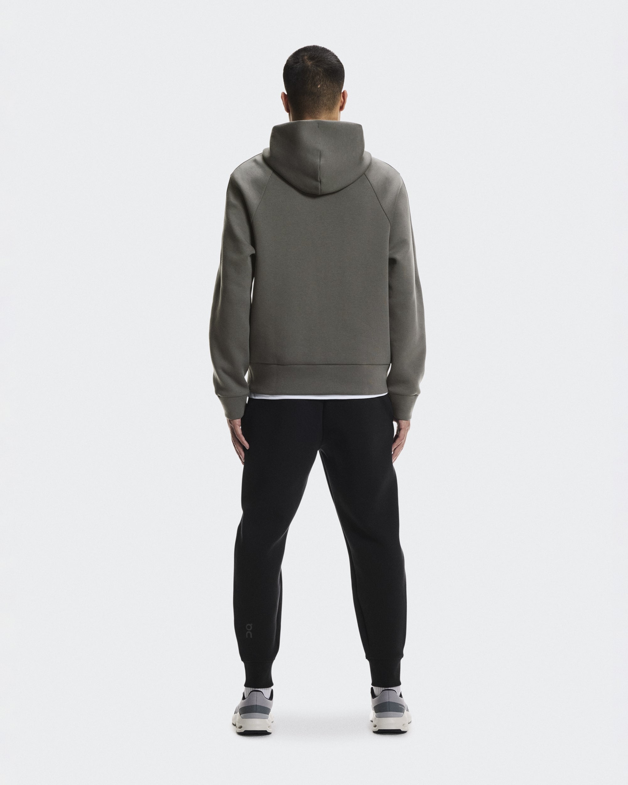 ON Focus Tech Hoodie Fußballoberteile ON