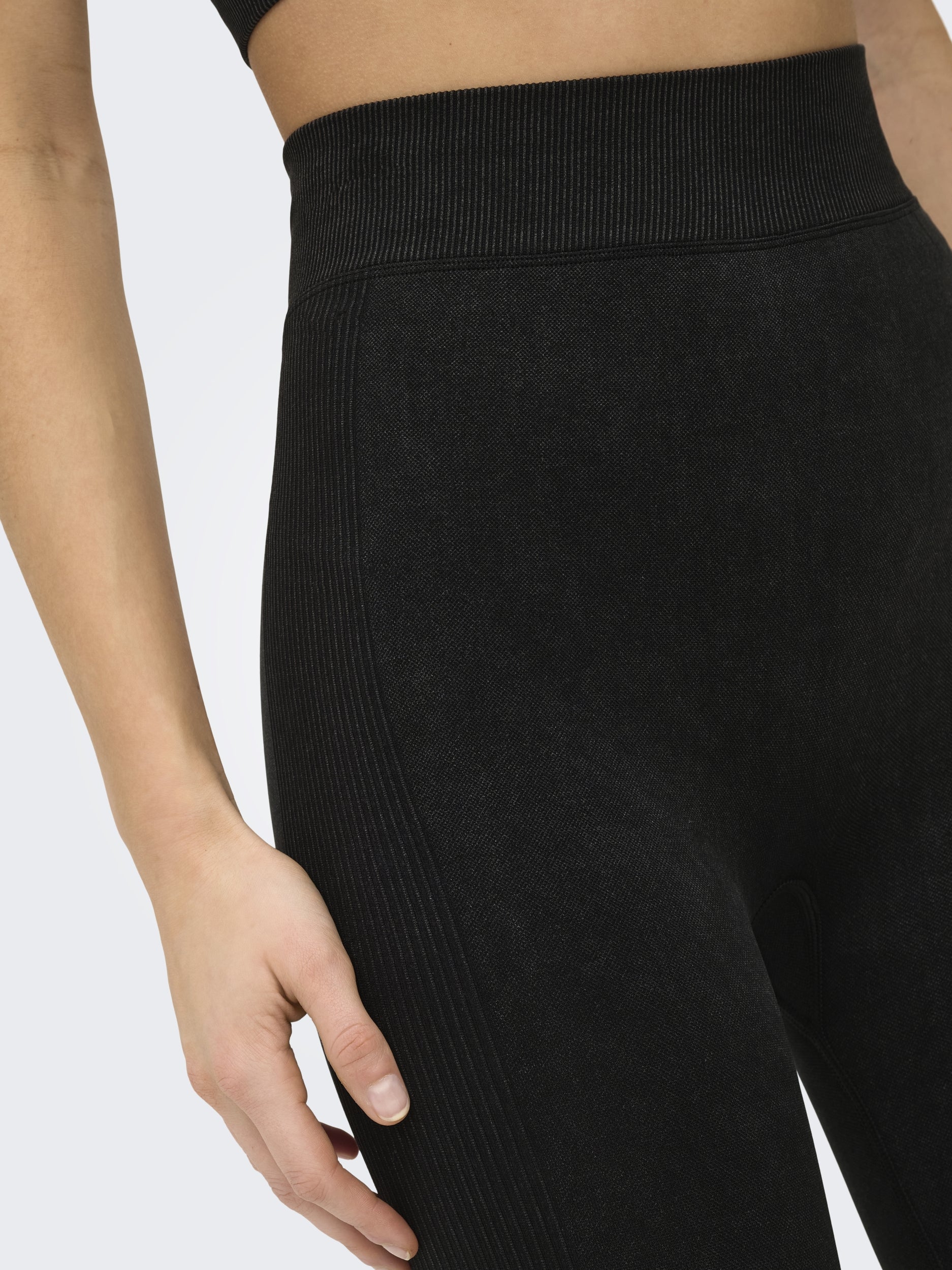 ONLY PLAY ONPEDDA HW SEAM SCRUNCH TIGHTS NOOS Trainingshosen & Jogginghosen ONLY PLAY