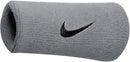 NIKE SWOOSH DOUBLEWIDE WRISTBANDS Tenniszubehör NIKE
